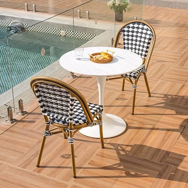 outdoor dining chair