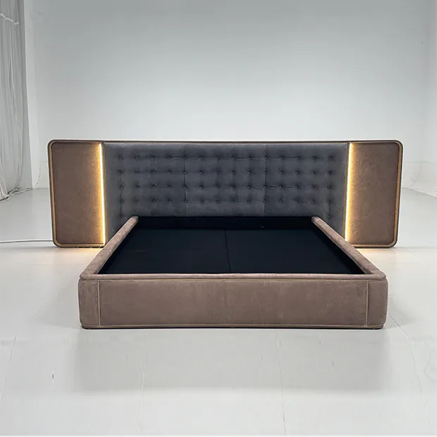 Daisy king bed custom - Image 3